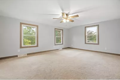 37860 N Metropolitan Avenue, Beach Park, IL 60087 - Photo 28