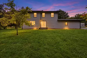 37860 N Metropolitan Ave, Beach Park, IL 60087 - Photo 2