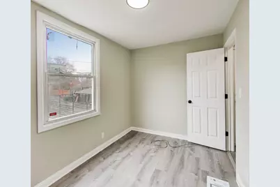 4330 S Langley Avenue, Chicago, IL 60653 - Photo 10