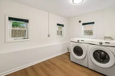 692 Cherry Avenue #B, Lake Forest, IL 60045 - Photo 20