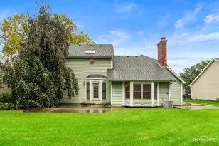 717 Queens Gate Cir, Sugar Grove, IL 60554 - Photo 28