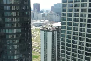 195 N Harbor Dr, Chicago, IL 60601 - Photo 12