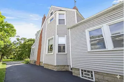 2260 W 110th Place, Chicago, IL 60643 - Photo 2