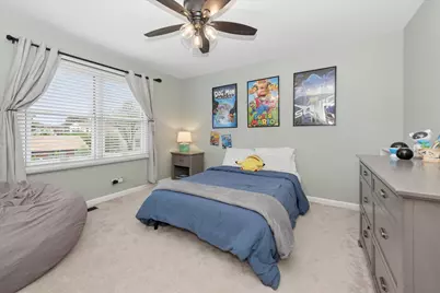 608 Wainsford Drive, Hoffman Estates, IL 60169 - Photo 32