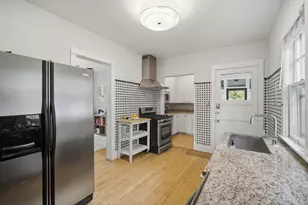 1060 Griffith Rd, Lake Forest, IL 60045 - Photo 12