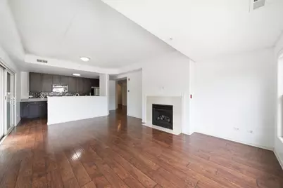 125 Lakeview Drive #207, Bloomingdale, IL 60108 - Photo 6