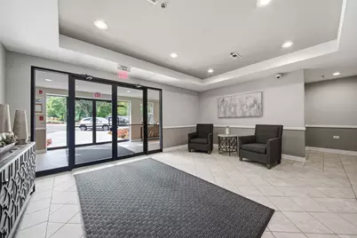 125 Lakeview Drive #207, Bloomingdale, IL 60108 - Photo 16