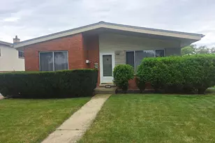 8441 W Madison Dr, Niles, IL 60714 - Photo 1