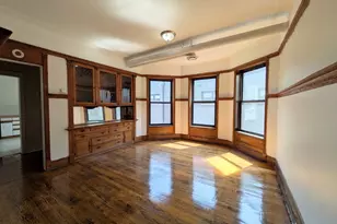 4943 N Winthrop Ave, Chicago, IL 60640 - Photo 2