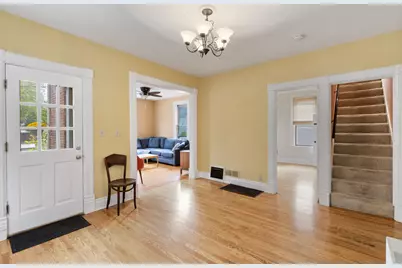446 W Park Avenue, Aurora, IL 60506 - Photo 6