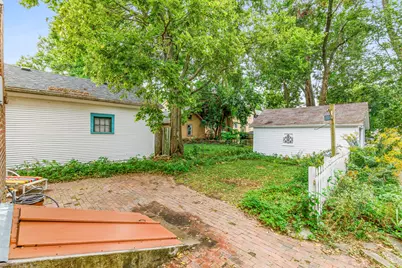 446 W Park Avenue, Aurora, IL 60506 - Photo 26