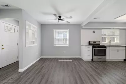 353 W 15th Place, Chicago Heights, IL 60411 - Photo 8