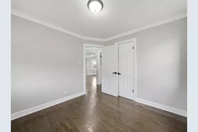 11025 S Avenue O, Chicago, IL 60617 - Photo 12