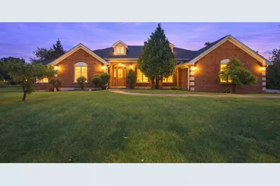 607 Birch Avenue, Lake Bluff, IL 60044 - Photo 1