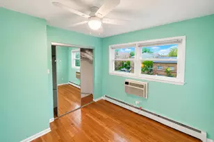 1536 W Pratt Blvd, Chicago, IL 60626 - Photo 8