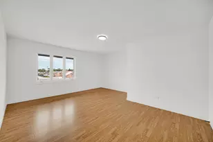 7347 W 79th Pl, Bridgeview, IL 60455 - Photo 10