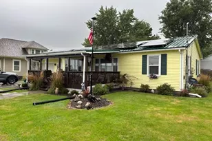 508 W Division St, Galva, IL 61434 - Photo 2