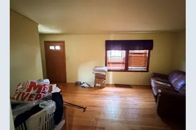 5329 S Mason Avenue, Chicago, IL 60638 - Photo 4