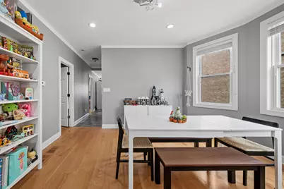 5351 W Foster Avenue, Chicago, IL 60630 - Photo 24