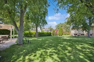 1746 Richfield Ave, Highland Park, IL 60035 - Photo 18