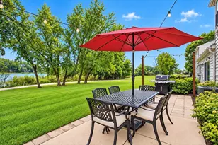 1307 Seabury Cir, Carol Stream, IL 60188 - Photo 14