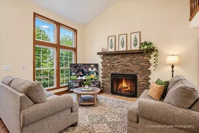 1307 Seabury Circle, Carol Stream, IL 60188 - Photo 4