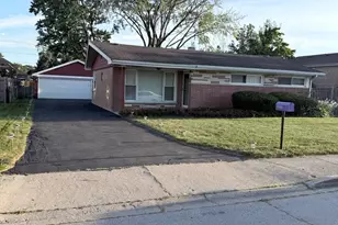 6635 W 87th St, Oak Lawn, IL 60453 - Photo 1