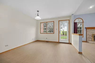 2012 Clover Lane #2012, Woodridge, IL 60517 - Photo 10