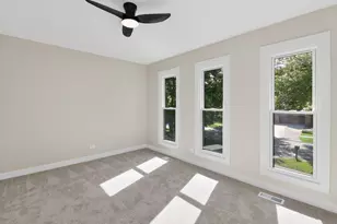 2604 Newport Dr, Naperville, IL 60565 - Photo 26