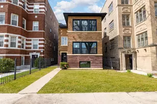 18 S Austin Blvd, Oak Park, IL 60304 - Photo 1