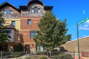 1016 Madison St, Oak Park, IL 60302 - Photo 1