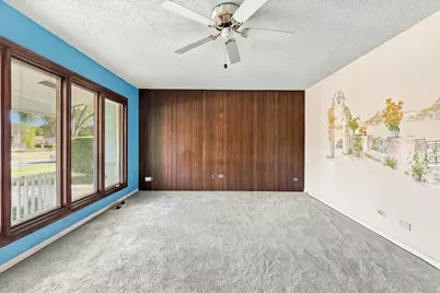 760 Crest Avenue, Elk Grove Village, IL 60007 - Photo 6
