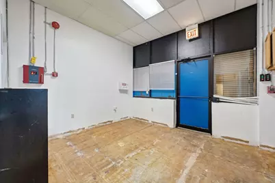 222 E 61st Street, Chicago, IL 60637 - Photo 14