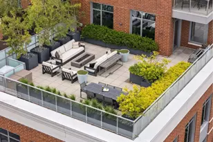 540 W Webster Ave, Chicago, IL 60614 - Photo 10