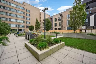 540 W Webster Ave, Chicago, IL 60614 - Photo 46