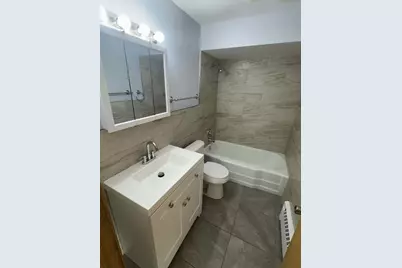 4385 N Oak Park Avenue #1-B, Harwood Heights, IL 60706 - Photo 4