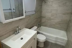 4385 N Oak Park Ave, Harwood Heights, IL 60706 - Photo 4