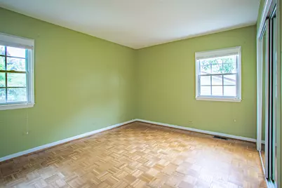 1379 Cumberland Circle W, Elk Grove Village, IL 60007 - Photo 10