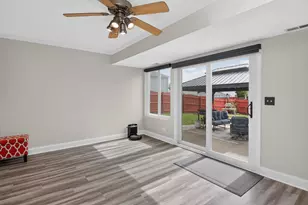224 Presidential Blvd, Oswego, IL 60543 - Photo 6