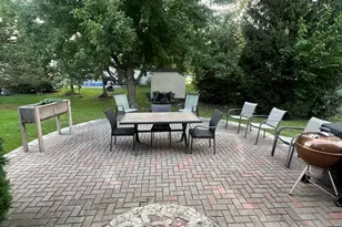 1749 Newport Ln, Montgomery, IL 60538 - Photo 2