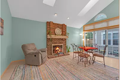 2026 N Windham Court, Arlington Heights, IL 60004 - Photo 12