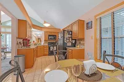 2026 N Windham Court, Arlington Heights, IL 60004 - Photo 10