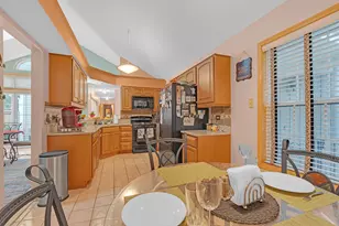 2026 N Windham Ct, Arlington Heights, IL 60004 - Photo 10