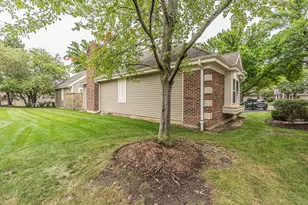 2026 N Windham Ct, Arlington Heights, IL 60004 - Photo 32