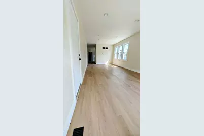 5445 S Winchester Avenue, Chicago, IL 60621 - Photo 2