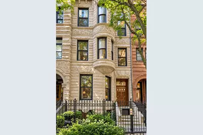 1318 N Astor Street, Chicago, IL 60610 - Photo 1