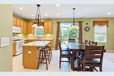 3042 Seekonk Avenue, Elgin, IL 60124 - Photo 14