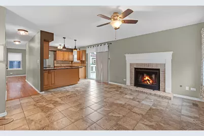 4440 Dublin Court, Hanover Park, IL 60133 - Photo 6