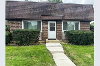 2510 Berkshire Court #1, Waukegan, IL 60087 - Photo 1