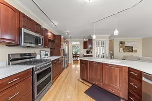 1221 Geneva Ln, Lake Zurich, IL 60047 - Photo 6